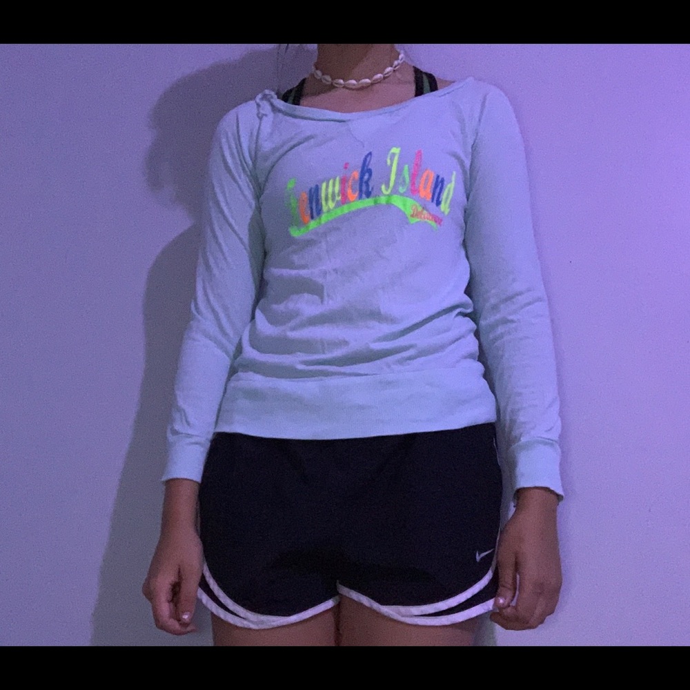 Fenwick Island long- sleeve tee